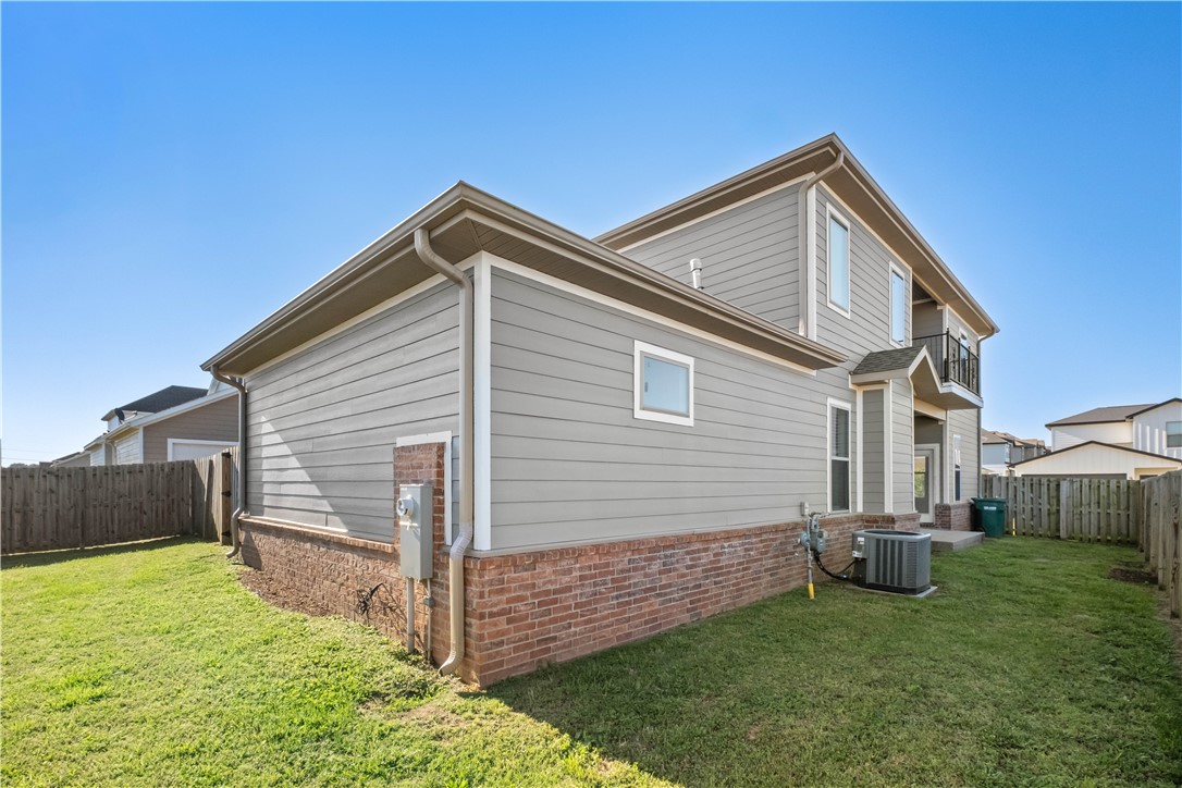 Groves Neighborhood Ph I, The Rogers - Residential