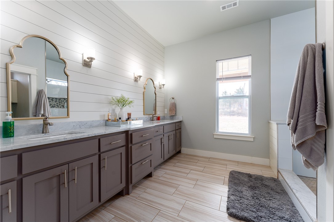 12-20-29-RURAL - Residential