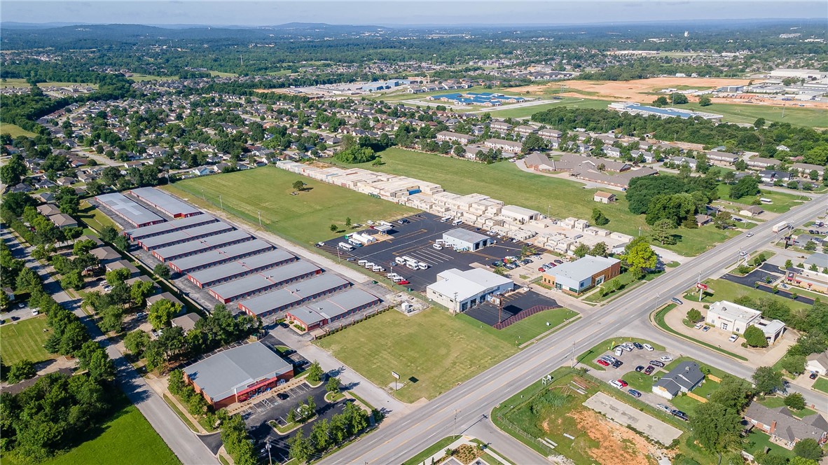 Springdale Outlots - Commercial Sale