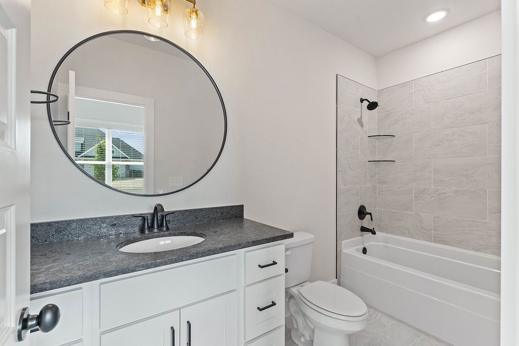 Maple Estates - Residential