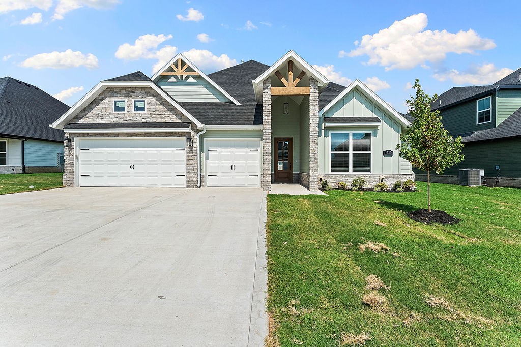Maple Estates in Centerton offers top amenities including a pool, clubhouse, basketball court, and pond. Residents enjoy close proximity to medical facilities, shopping, entertainment, Downtown Bentonville, and Walmartās Home Office. Welcome to the Sage planāa spacious and well-designed two-story home offering 2,929 sq ft of living space. This 4-bedroom, 3.5-bathroom layout includes two bedrooms and a game room upstairs, while the main level features one secondary bedroom and a private primary suite with direct access to the utility room for added convenience. The open-concept living area flows seamlessly into a thoughtfully designed kitchen, complete with a breakfast nook, double island, and an expansive walk-in pantry making it a standout space for cooking and gathering. Builder will provide up to $7,500 towards buyers closing costs or buying down interest rate. Builder will provide $2500 appliance allowance until the end of October 2025. Preferred lenders will provide up to $5,000 additional closing cost.