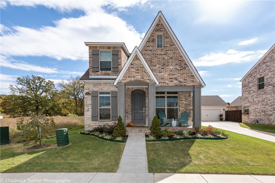 Welcome to this practically new, charming home in the heart of Fayetteville! Close to everything, yet far enough to feel secluded. You will be met by a wonderful, professionally landscaped front entrance into a large, open kitchen and living area. Lots of windows to let in all the natural light you could want. The large master adds a touch of whimsy to the home with an exposed brick accent wall and wood beamed ceiling. The en suite boasts a large soaking tub and a tiled, step-in shower with triple shower heads! Two more bedrooms are perfect for little ones, can easily be used as an office or that drawing room you've always wanted! Enjoy a quiet evening in the fenced in backyard or take the time to plan out that dream garden. The owner will miss the location, their lovely neighbors, the mountain views and every modern touch they could ask for! This fantastic home won't last long! Key in Supra opens the back door only.
