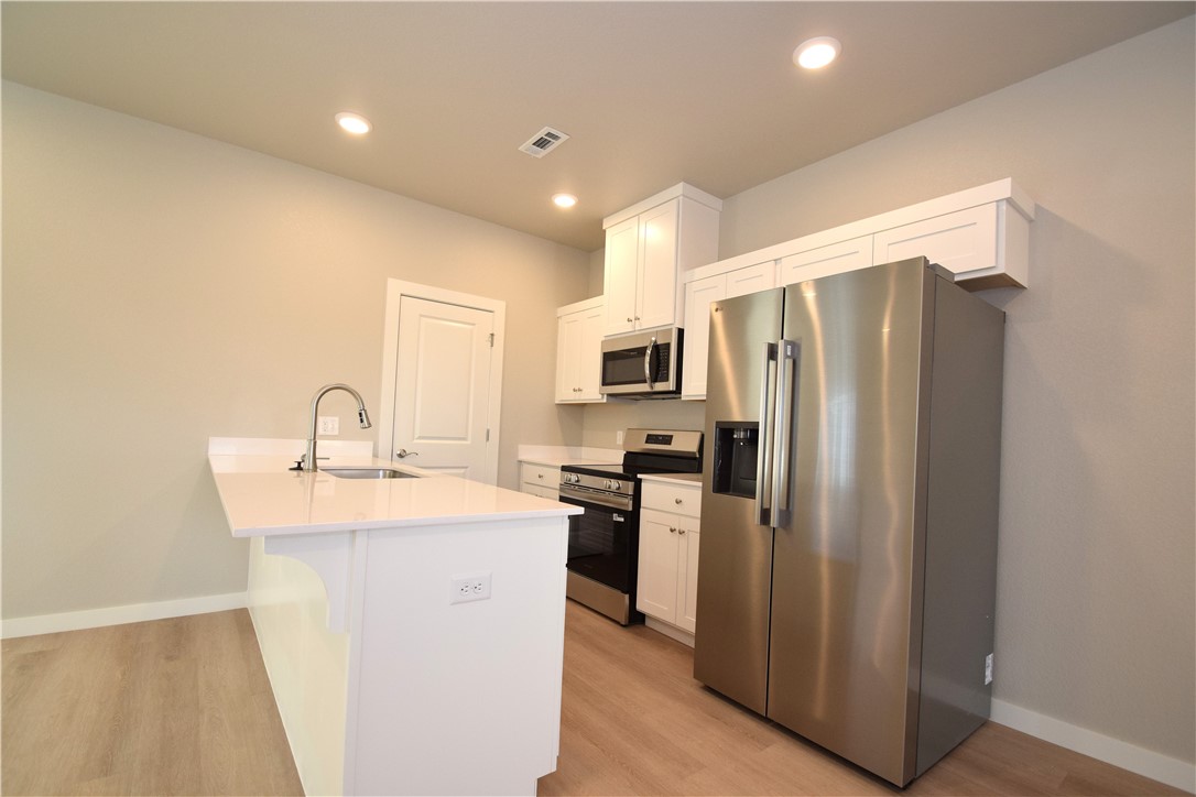 POIGAI ESTATES - Residential Lease