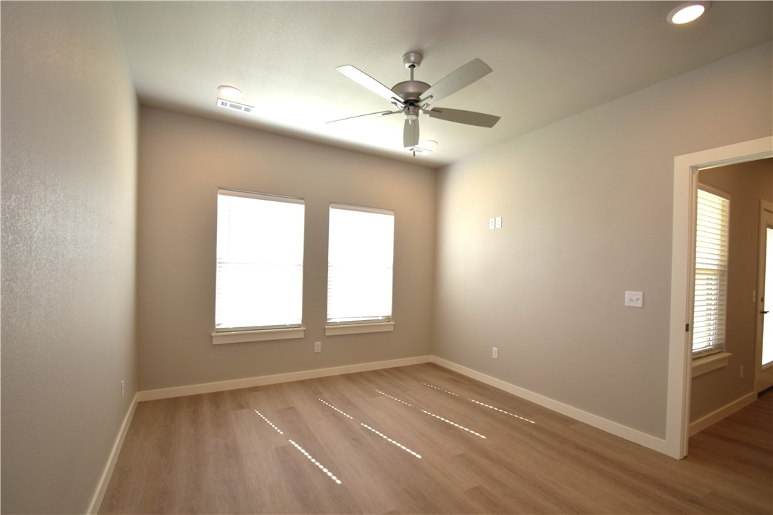 POIGAI ESTATES - Residential Lease