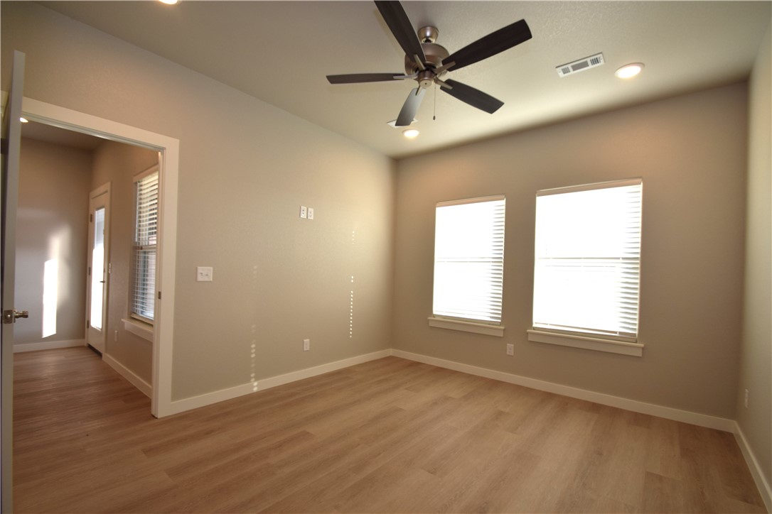 POIGAI ESTATES - Residential Lease