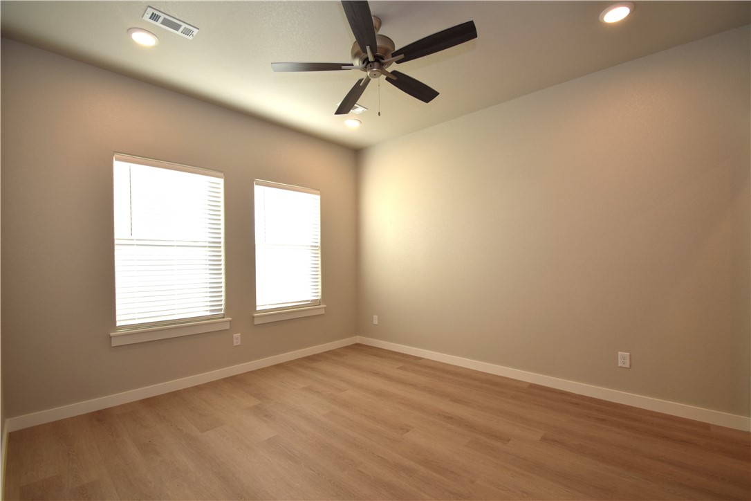 POIGAI ESTATES - Residential Lease