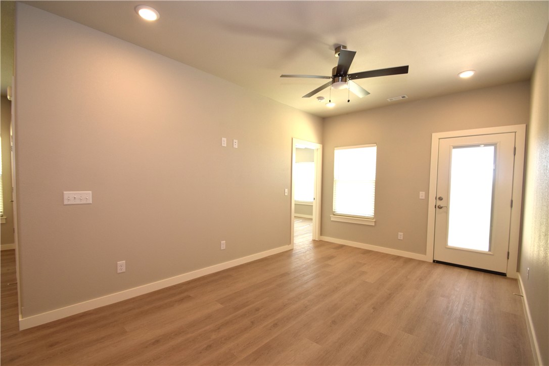 POIGAI ESTATES - Residential Lease