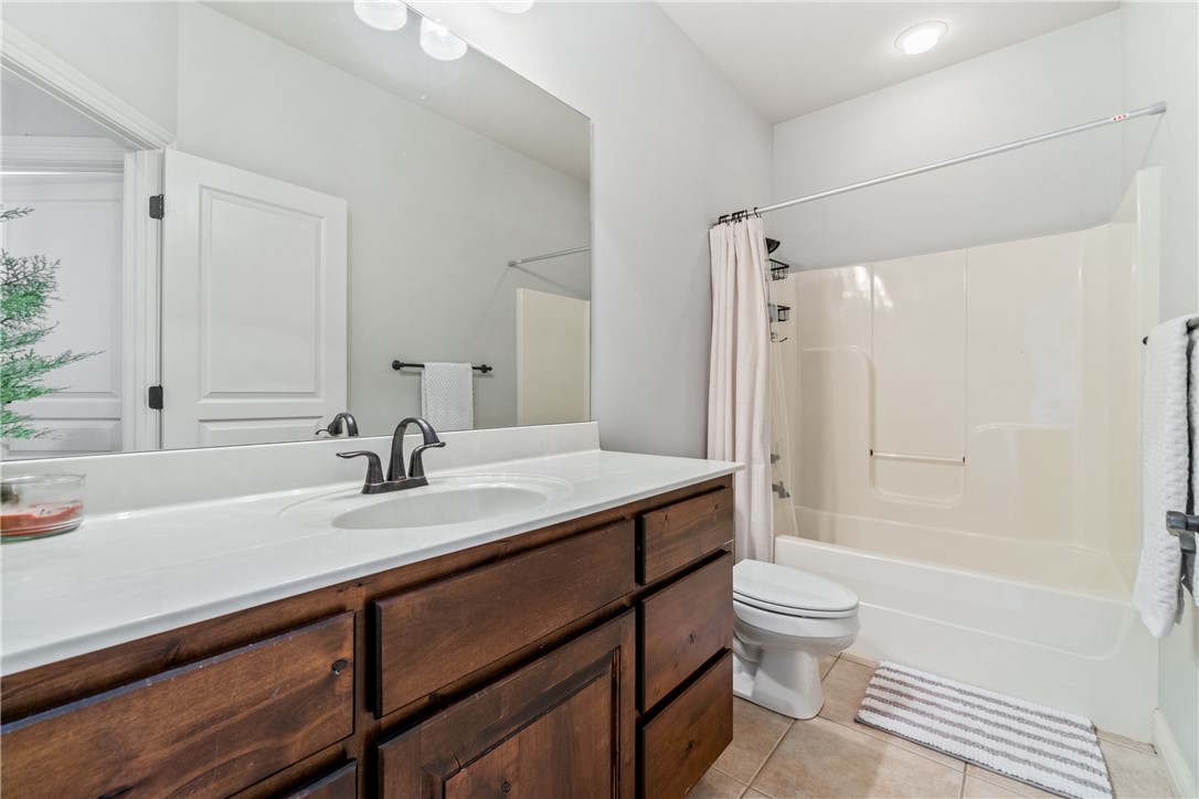 Otter Creek Estates Ph I-Cave Springs - Residential