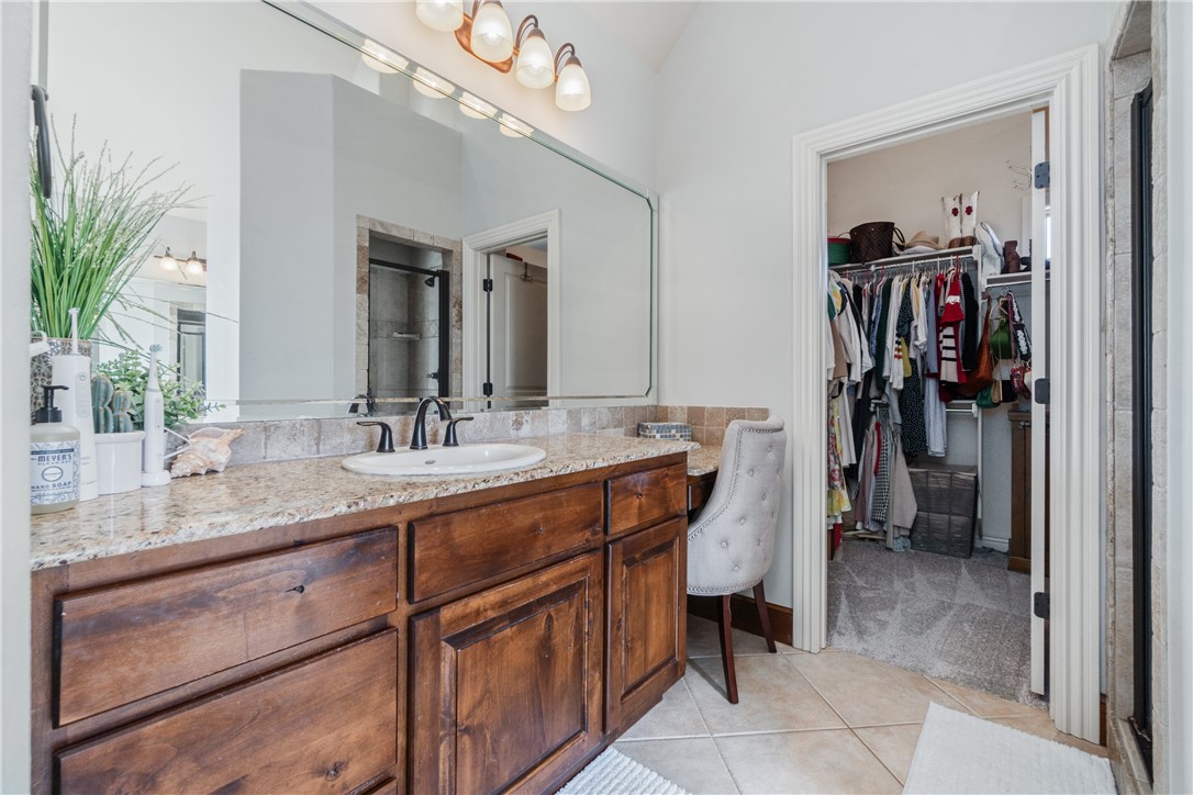Otter Creek Estates Ph I-Cave Springs - Residential