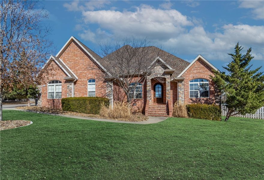 This spacious home offers a welcoming open floor plan, highlighted by cathedral ceilings and stunning wood beams that add character and warmth throughout. The hardwood floors lead into a large kitchen perfect for cooking and entertaining. The master suite provides a peaceful retreat, with a generously sized ensuite featuring separate vanities, a soaking tub, and a walk-in closet that offers ample storage. With a three-car garage, there's plenty of space for additional storage or hobbies. Situated on a large lot at the end of a quiet cul-de-sac, the fenced backyard and covered deck make for ideal spaces to entertain or simply unwind. Plus, you're just moments away from community amenities like tennis courts and a swimming pool, making it easy to enjoy an active lifestyle.