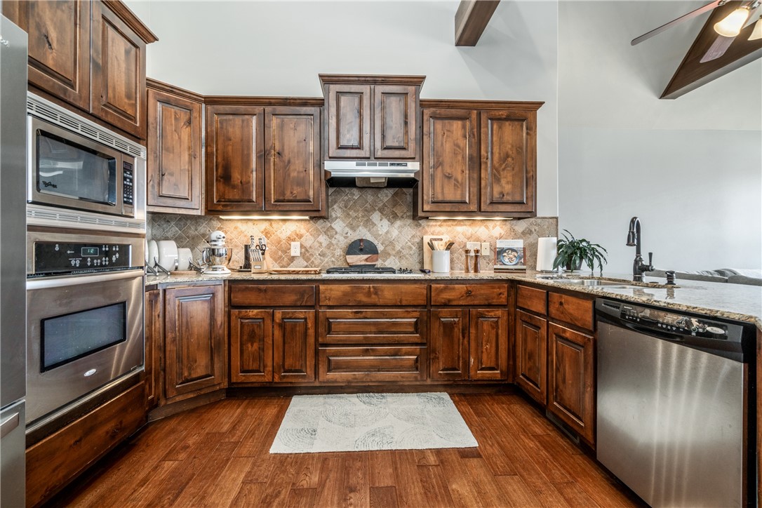 Otter Creek Estates Ph I-Cave Springs - Residential