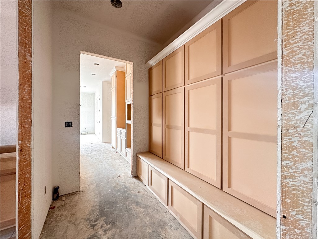 County Line Square - Residential