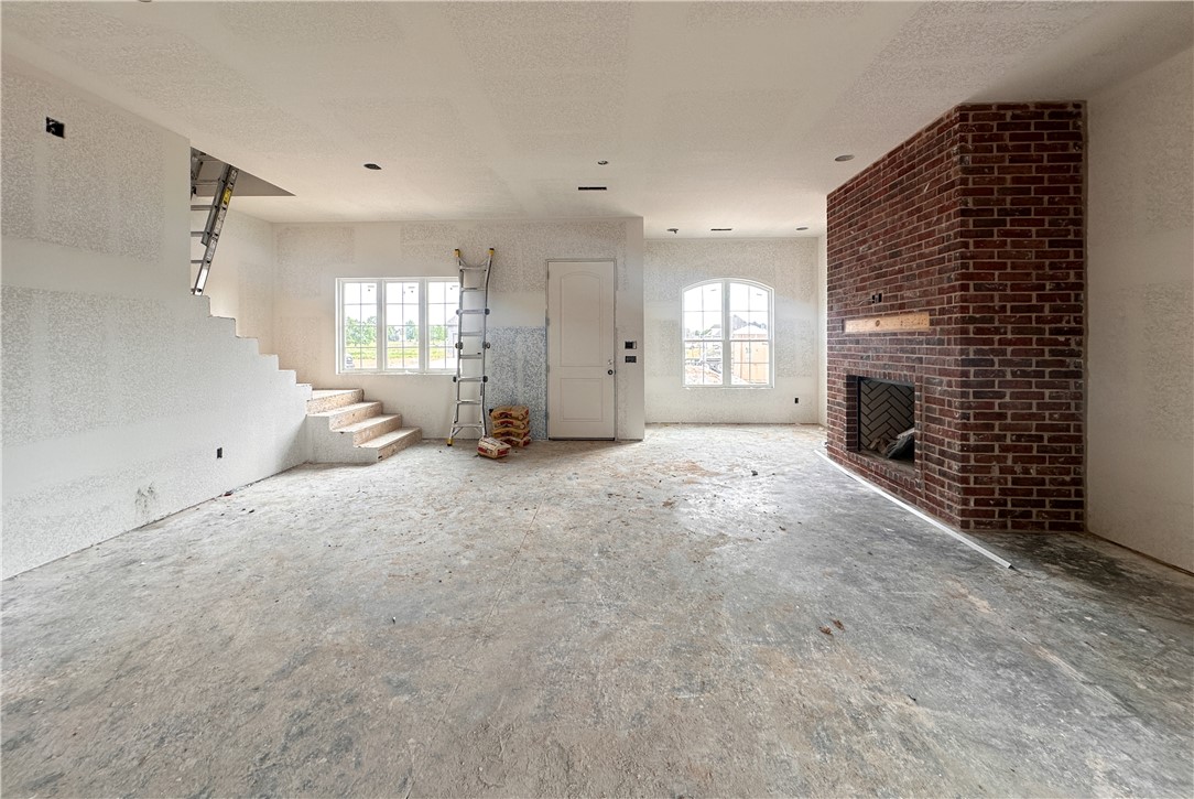 County Line Square - Residential