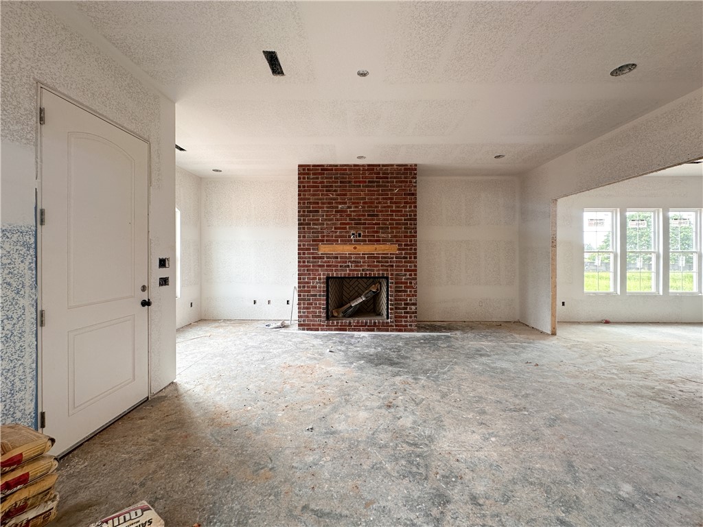 County Line Square - Residential