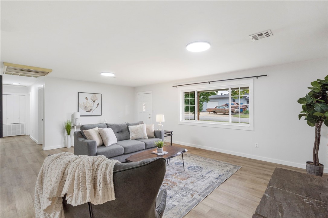 Sunset Add Rev Bentonville - Residential Lease