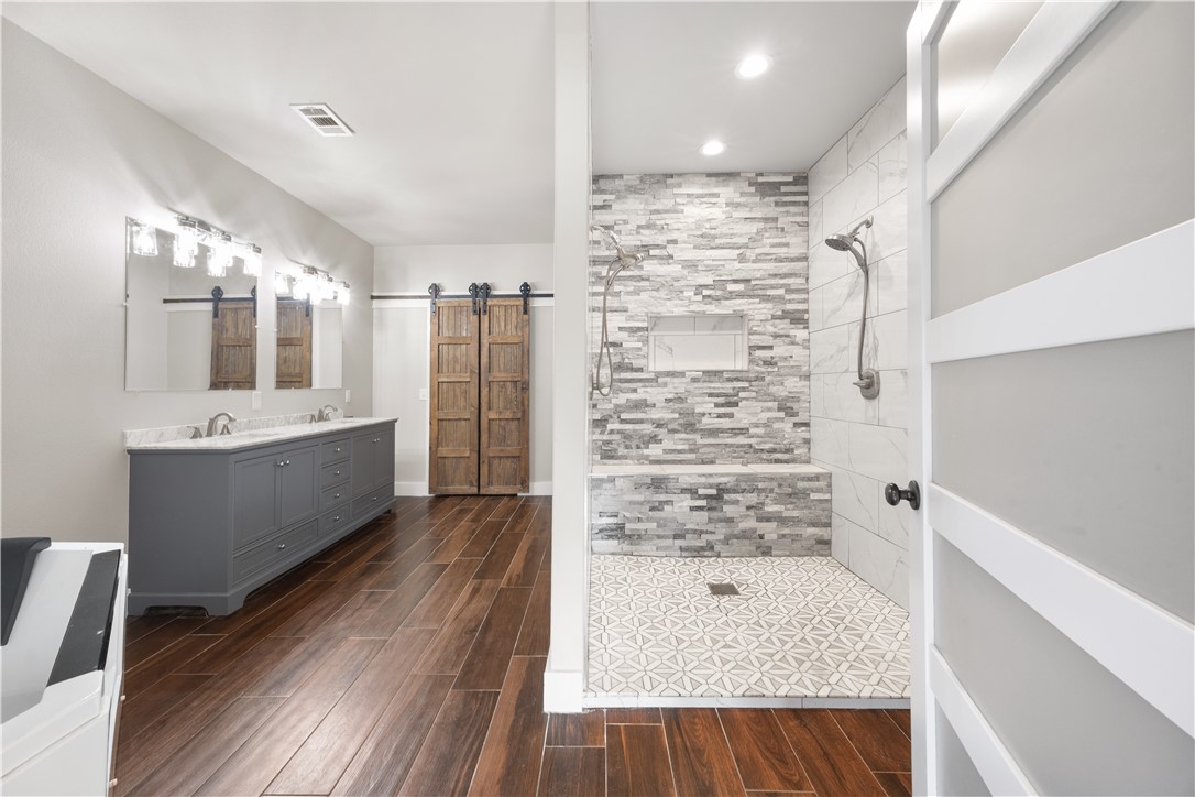 Listening Hills Rurban - Residential