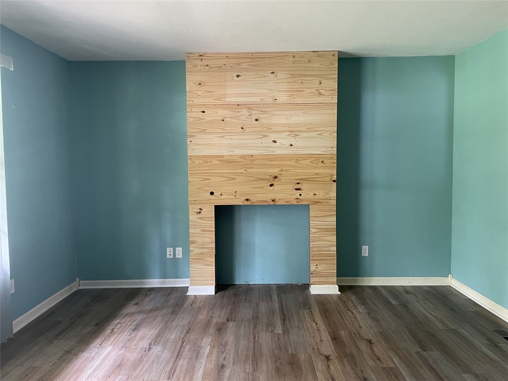 Huckleberry Point - Residential