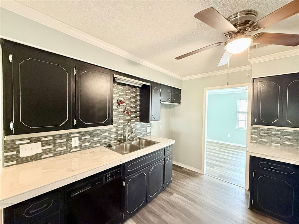 WOODRIDGE ESTATES - Residential