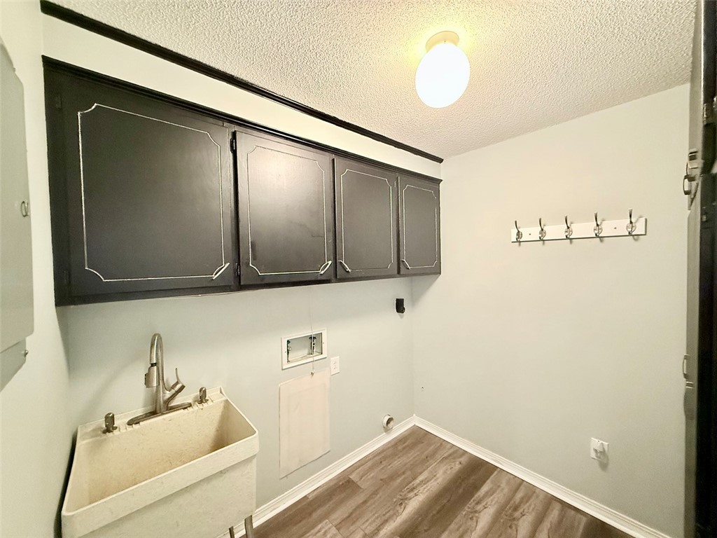 WOODRIDGE ESTATES - Residential