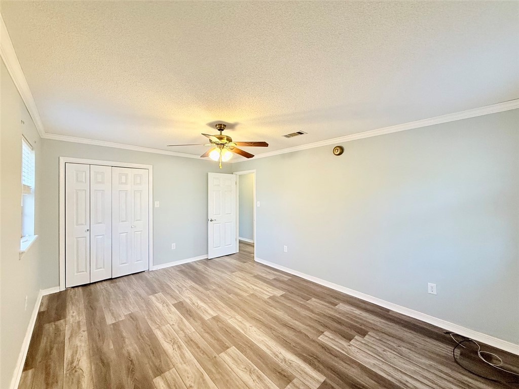 WOODRIDGE ESTATES - Residential