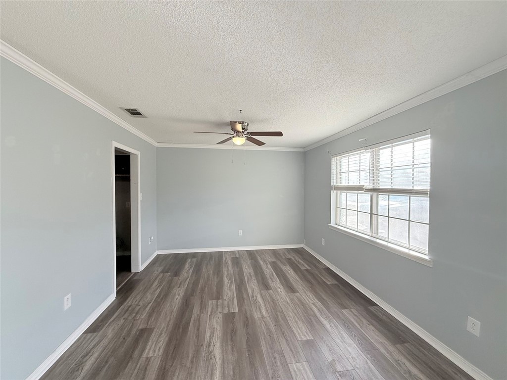 WOODRIDGE ESTATES - Residential