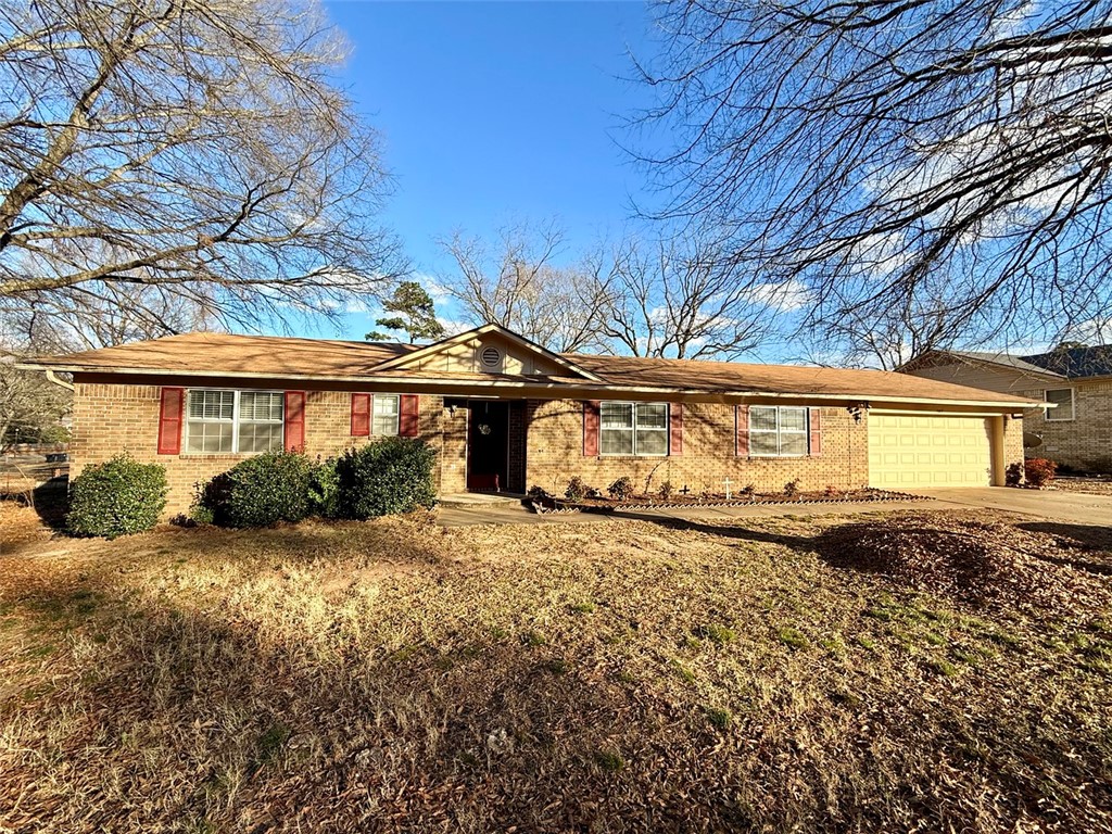 WOODRIDGE ESTATES - Residential