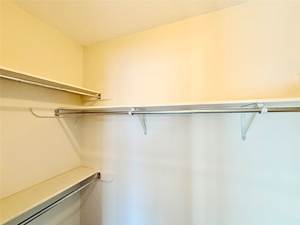 WOODRIDGE ESTATES - Residential