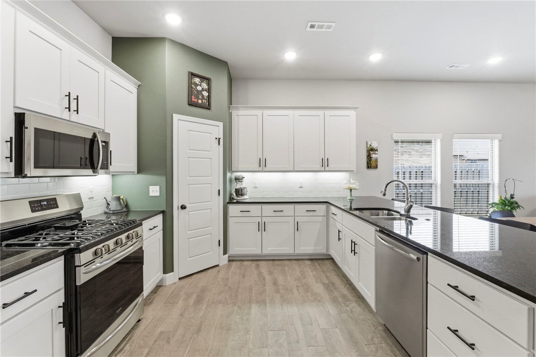 Deere Creek - Residential