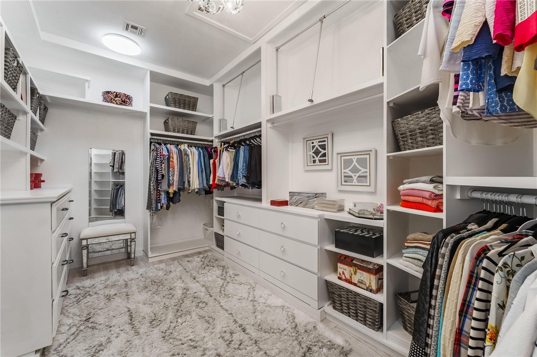 Knolls - Residential