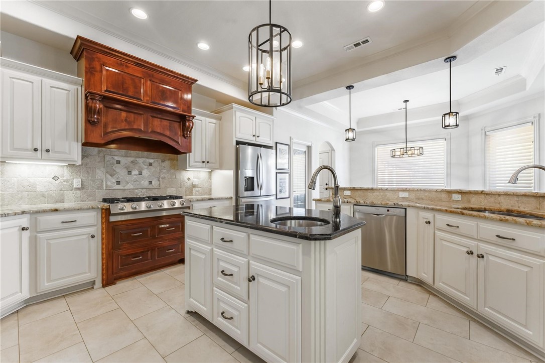 Knolls - Residential