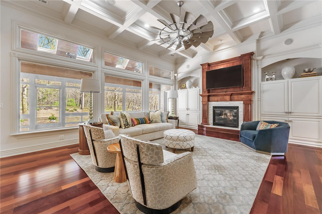 Knolls - Residential