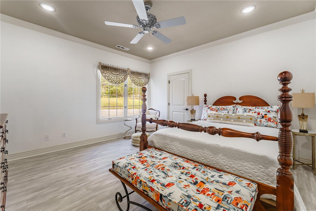 Knolls - Residential