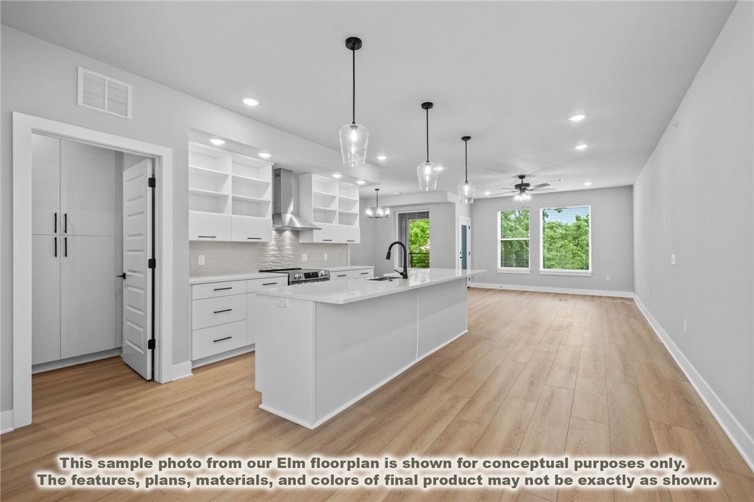 3329 SE MP Parkway 305