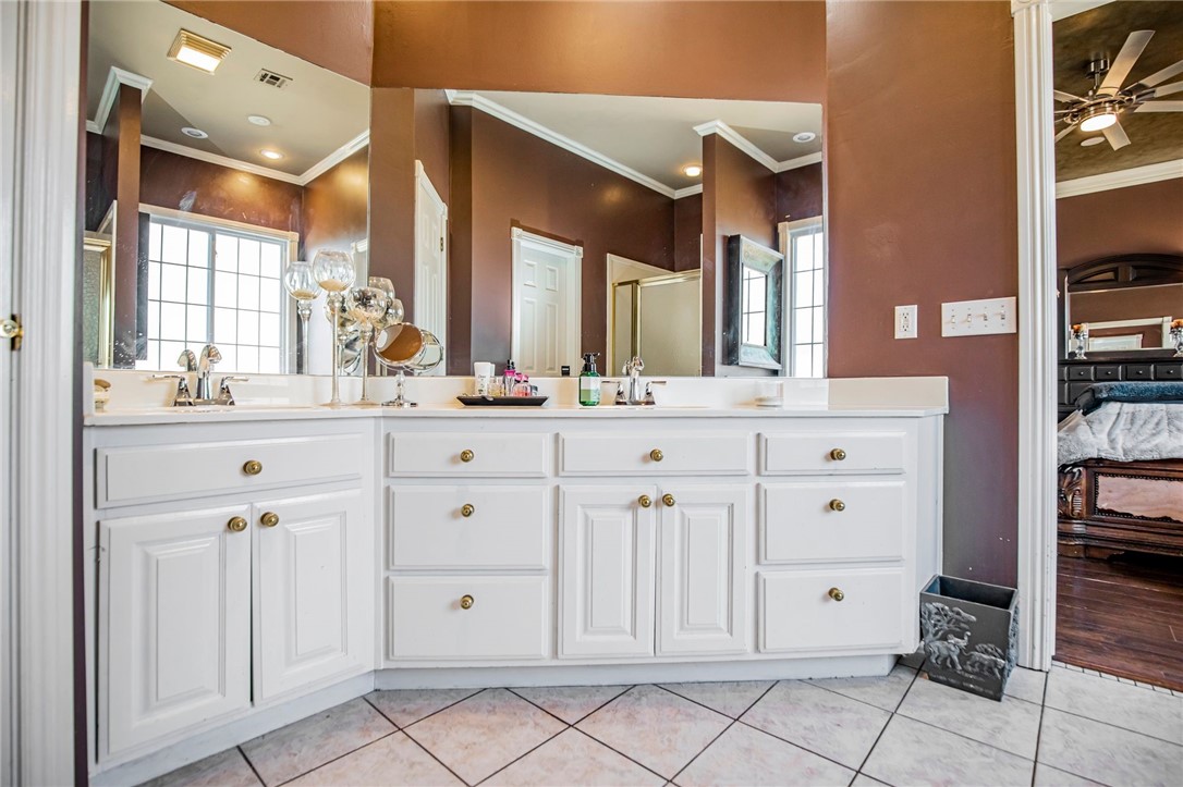 Pinnacle Sub Ph 1, The Rogers - Residential