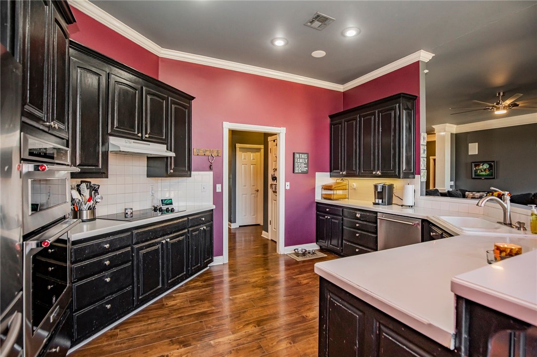 Pinnacle Sub Ph 1, The Rogers - Residential