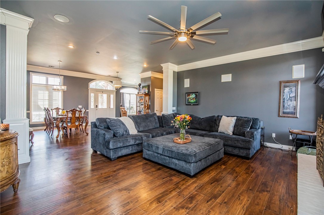 Pinnacle Sub Ph 1, The Rogers - Residential