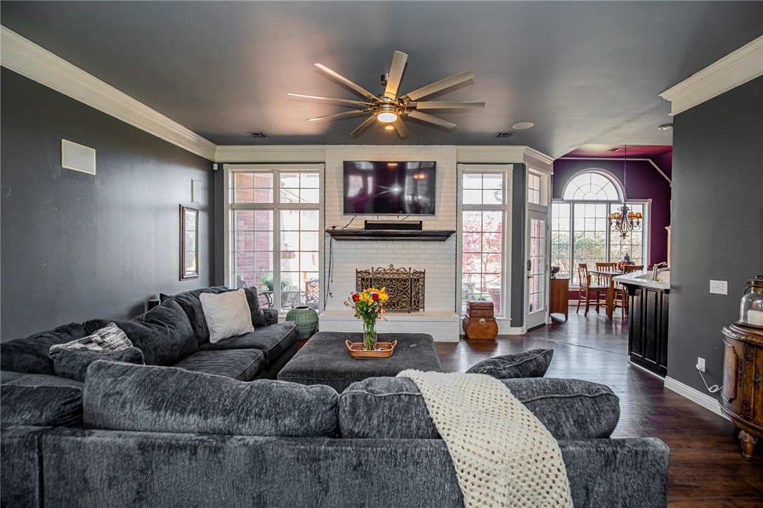 Pinnacle Sub Ph 1, The Rogers - Residential