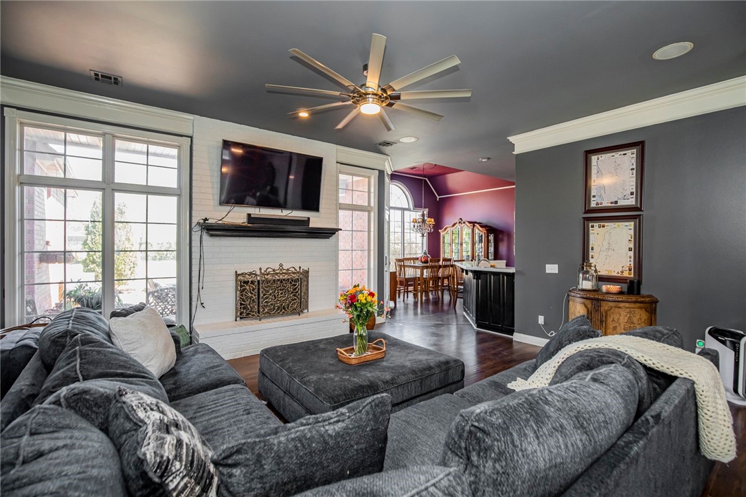 Pinnacle Sub Ph 1, The Rogers - Residential