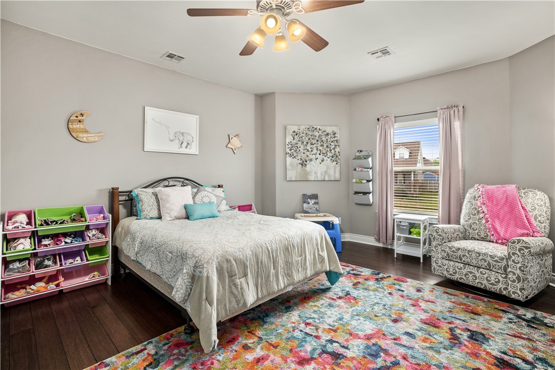 Champions Estates Rogers - Residential