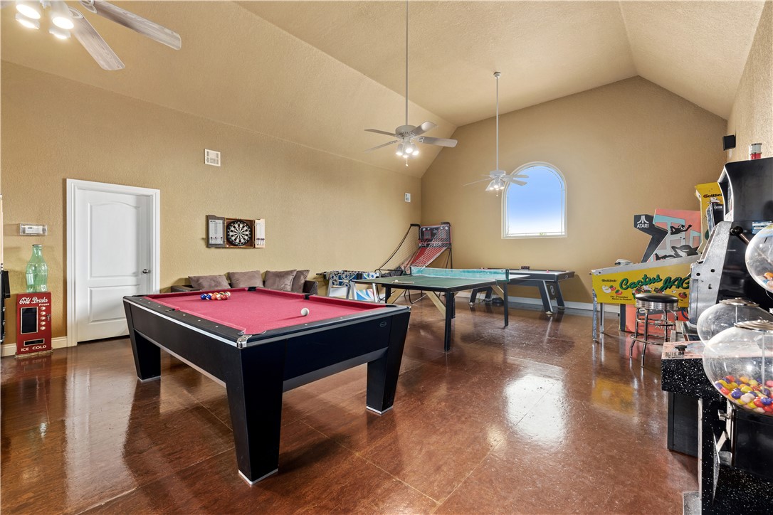 Champions Estates Rogers - Residential