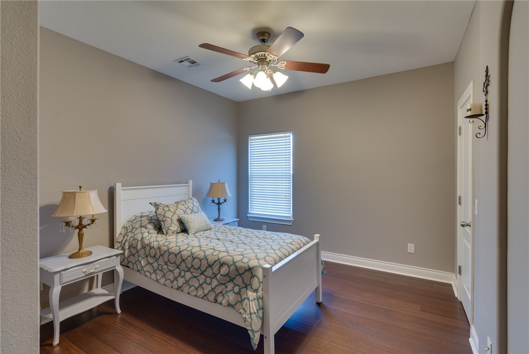 Champions Estates Rogers - Residential