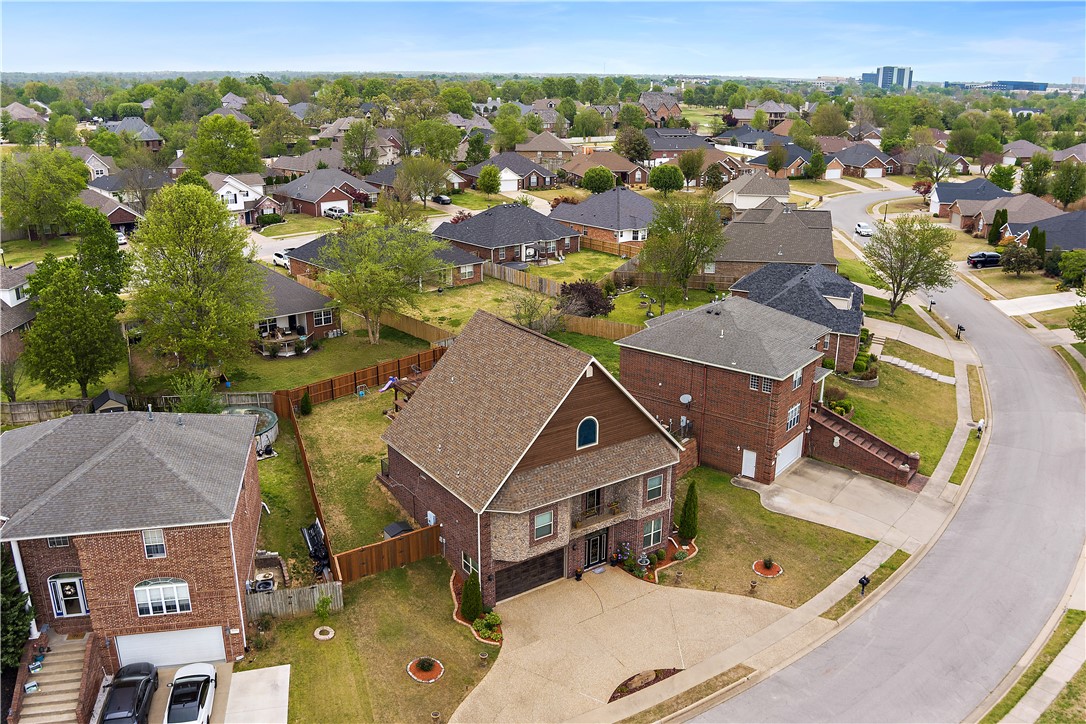 Champions Estates Rogers - Residential