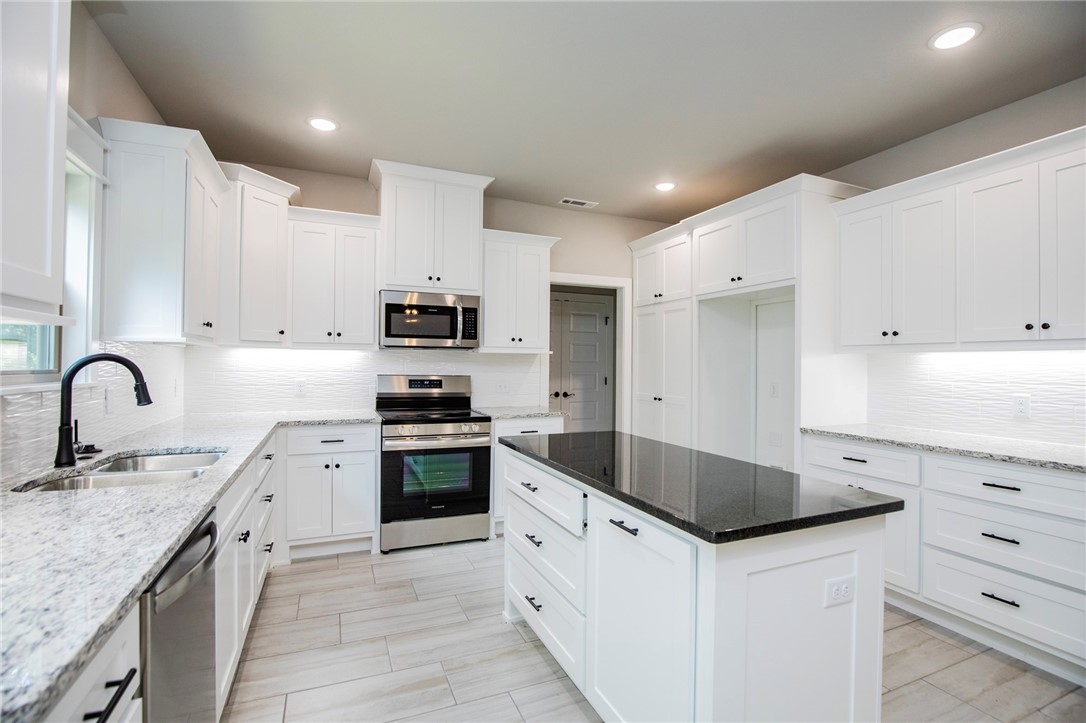 Angus Sub Bvv - Residential