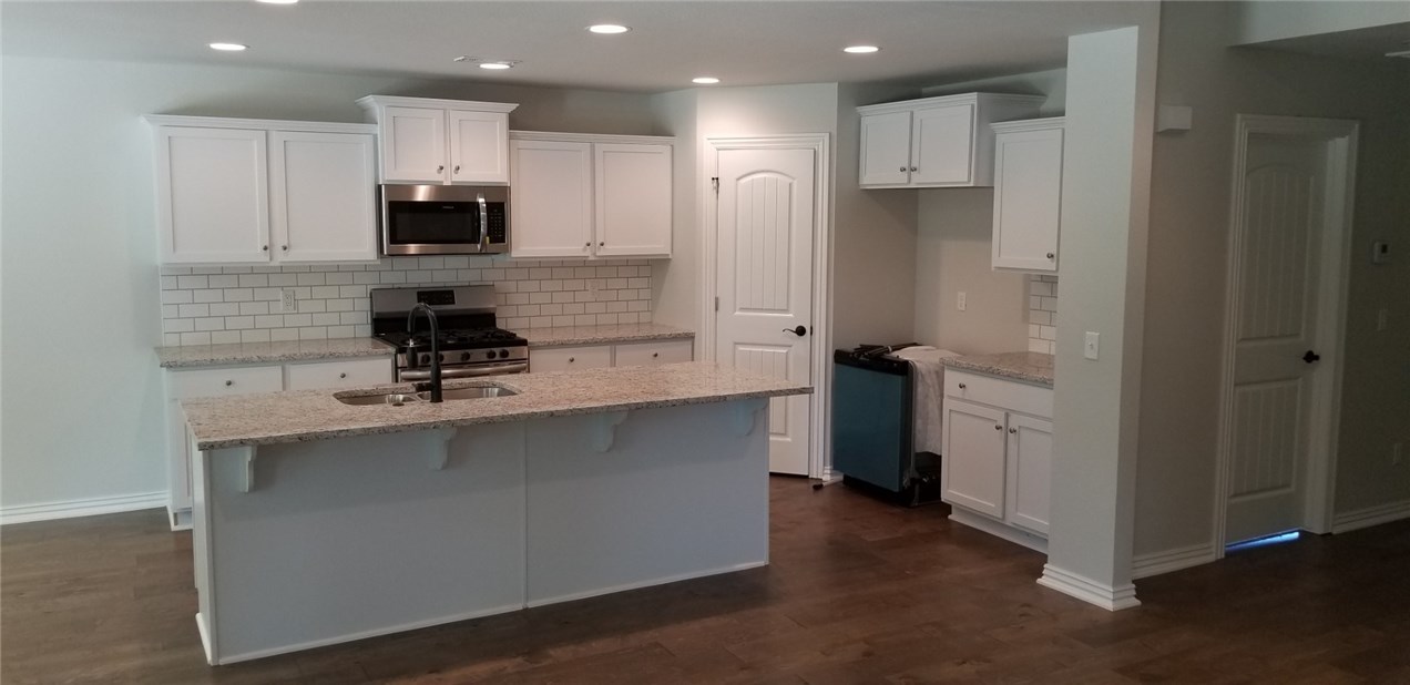 Summer View - Residential Lease