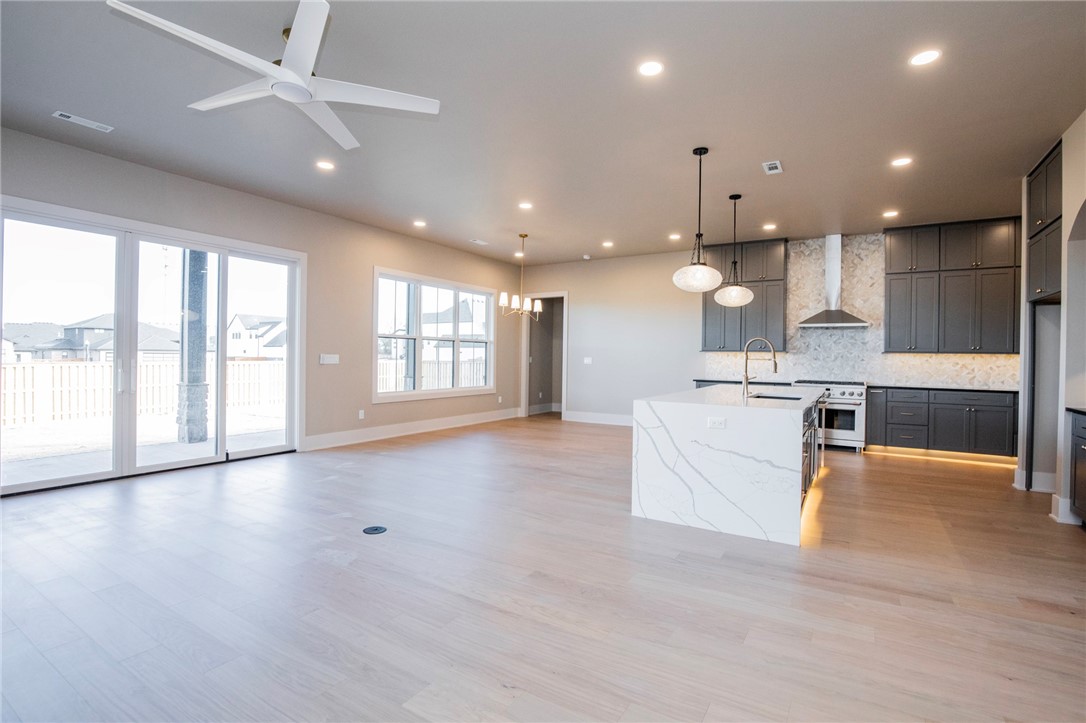 Aurora Sub Ph 3 Bentonville - Residential