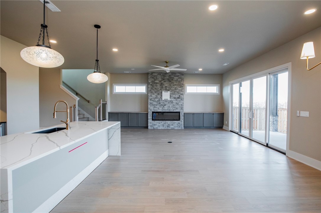 Aurora Sub Ph 3 Bentonville - Residential