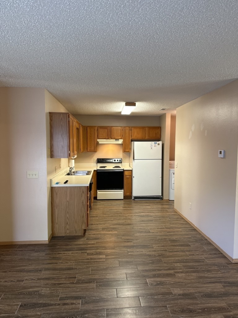 Dawn Acres - Residential Lease