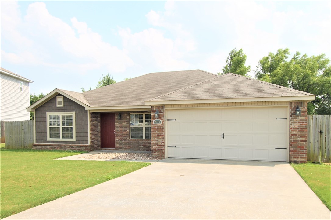 Hard to find this 3 bedroom 2 bath 2 car garage open floor plan home is just minutes to everything in Bentonville AR. The homes features new interior paint, New wood tile in the living room, and New carpet in the bedrooms. You will love the large kitchen overlooking the living room. The master suite has a large walk in closet double vanity, and Tub with separate shower. All offers to have a prequal letter or proof of funds