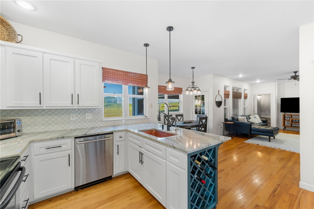 14-21-29-RURAL - Residential