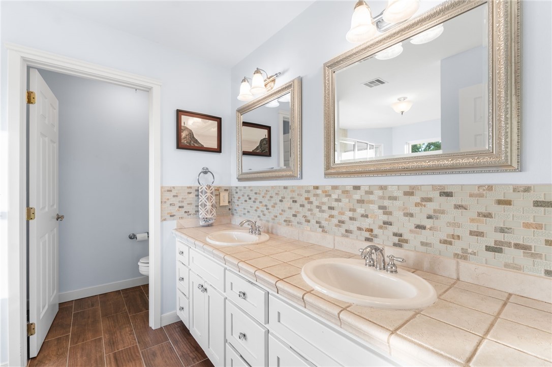 14-21-29-RURAL - Residential